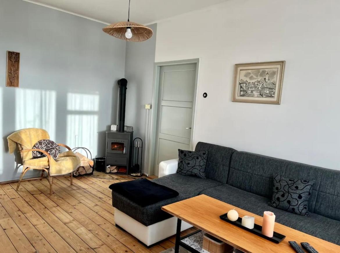 Slunny Byt S Krasnym Vyhledem Apartment Nove Mesto nad Metuji Exterior photo